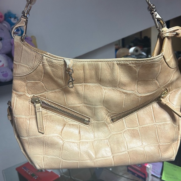 Dooney & Bourke Medium Cinzia Bag cream Croc - Picture 3 of 15